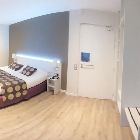 Hotel Du Cerf 2*