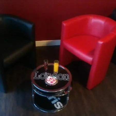 Hotel Contact Du Cerf 2*