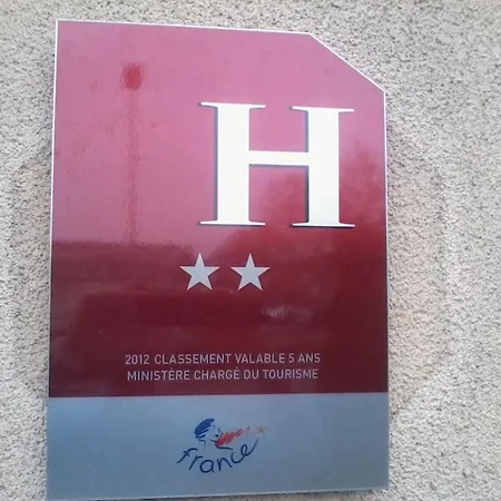 Du Cerf Hotel