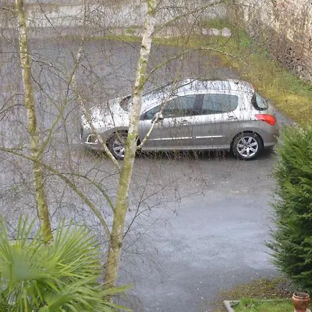 Contact Du Cerf Hotel