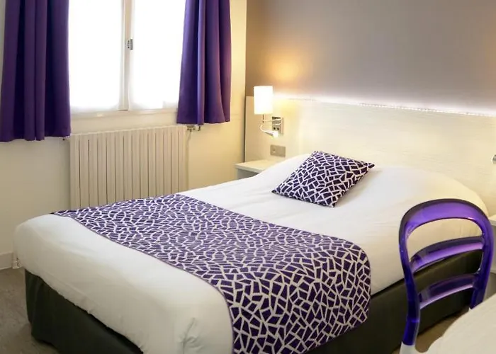 Contact Du Cerf Hotel 2*