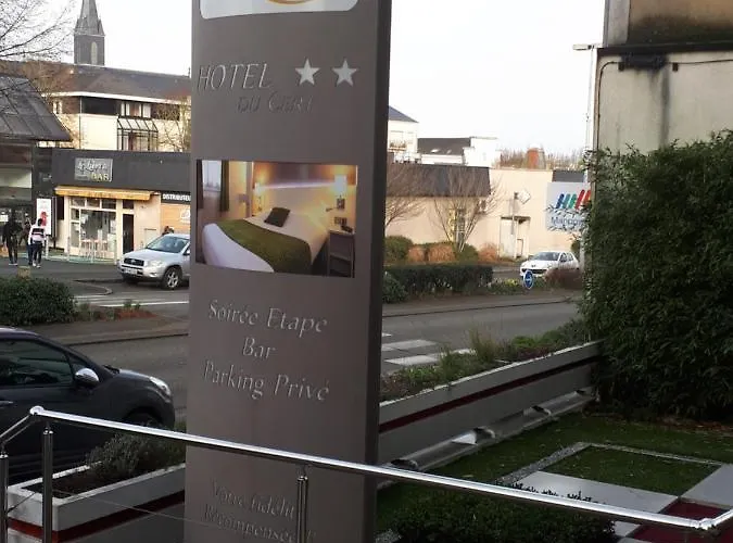 Contact Du Cerf Hotel Château-Gontier